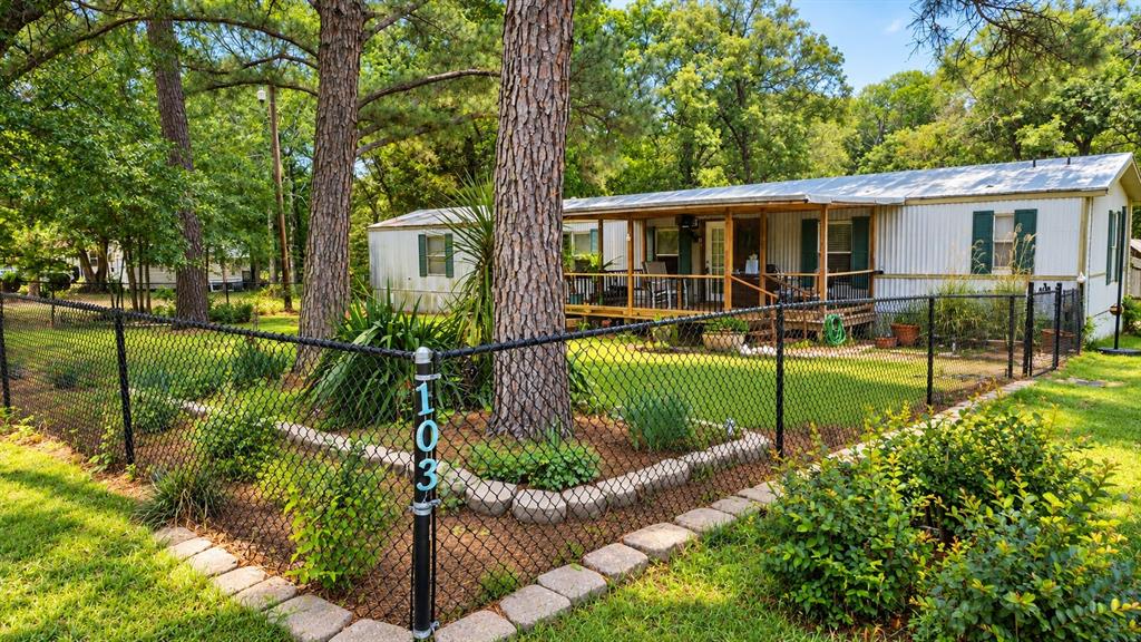 103 Cedar Ridge Drive Property Photo 1