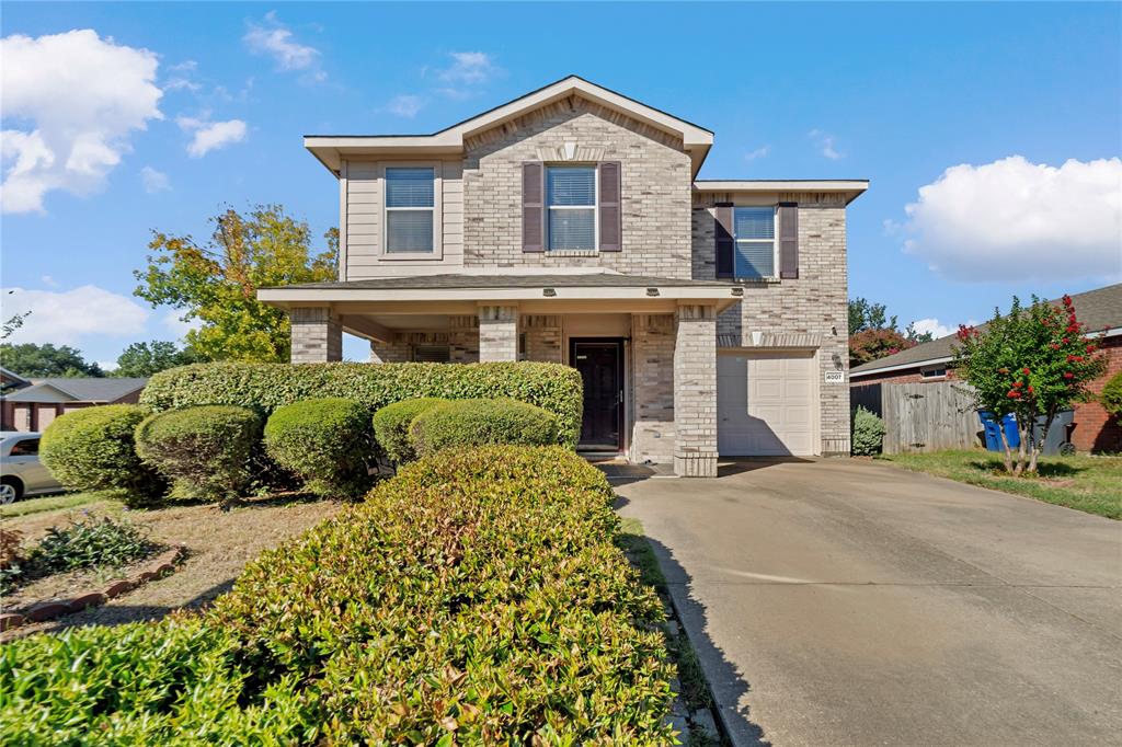 4007 Willow Leaf Court Property Photo 1
