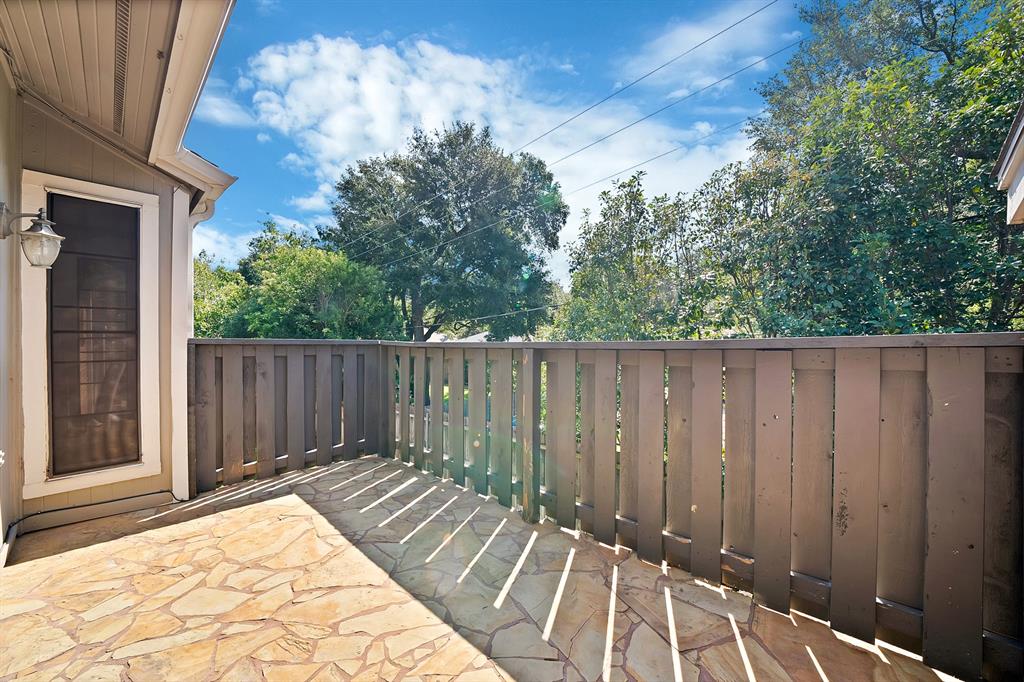 412 Pebble Way 251 Property Photo 5