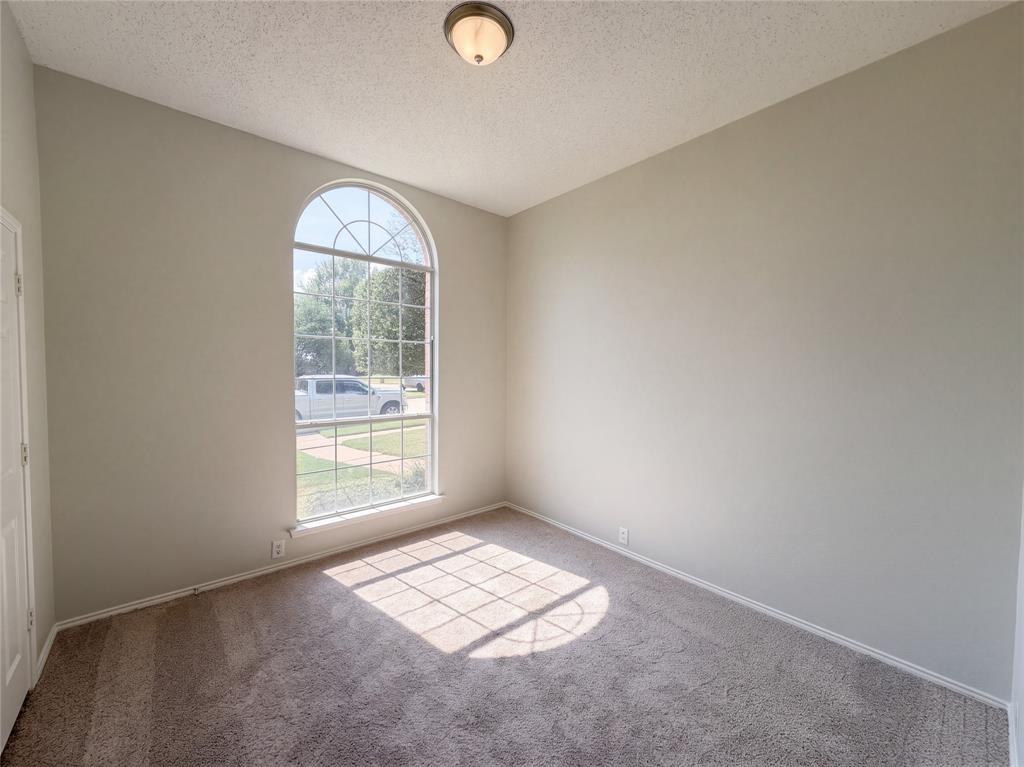 401 Pin Oak Trail Property Photo 19