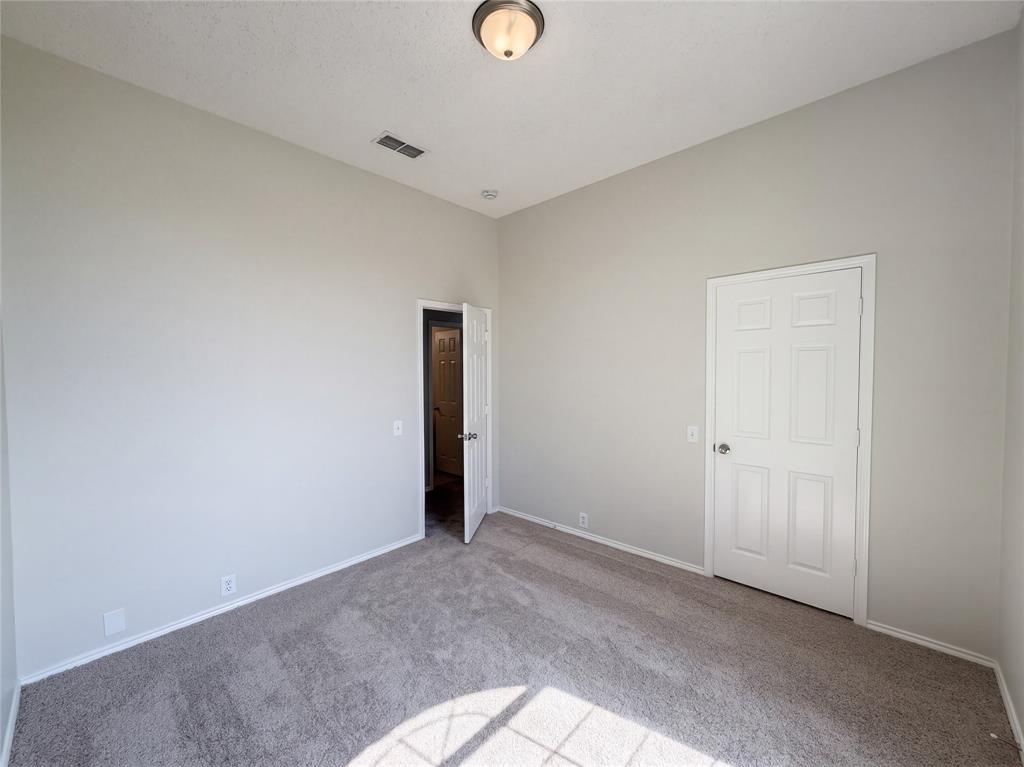 401 Pin Oak Trail Property Photo 20