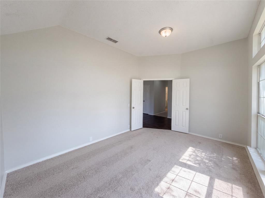 401 Pin Oak Trail Property Photo 24
