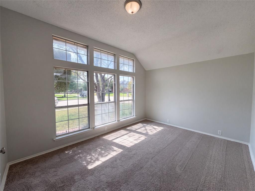 401 Pin Oak Trail Property Photo 25