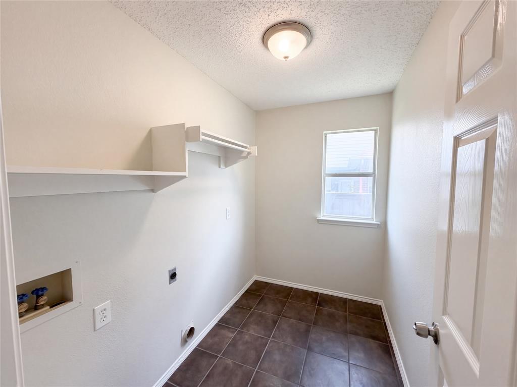 401 Pin Oak Trail Property Photo 30