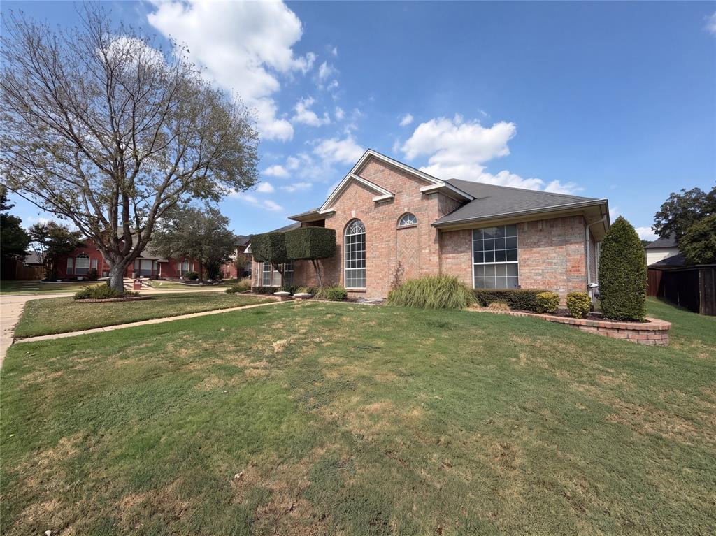 401 Pin Oak Trail Property Photo 34