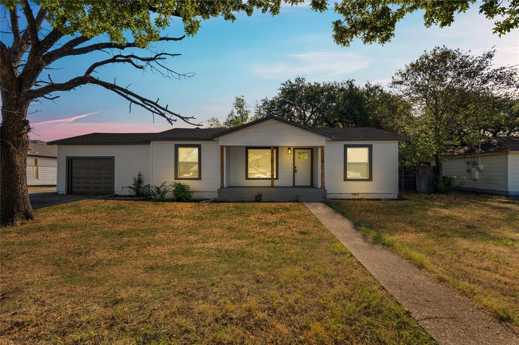 4548 Hodgkins Road Property Photo 1