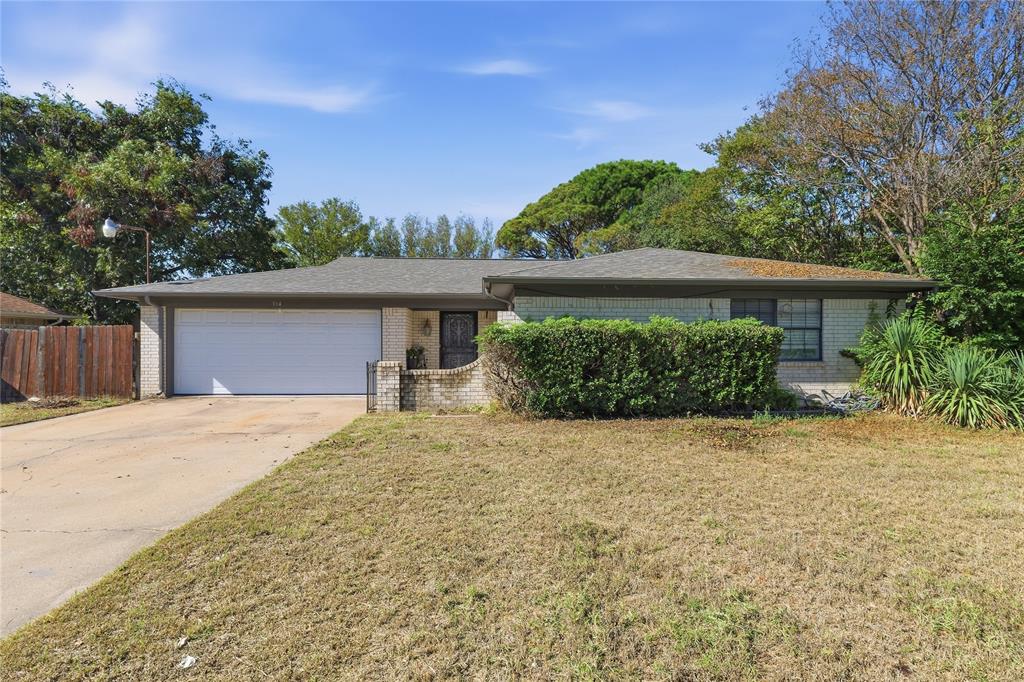 914 Meadowlark Lane Property Photo 1