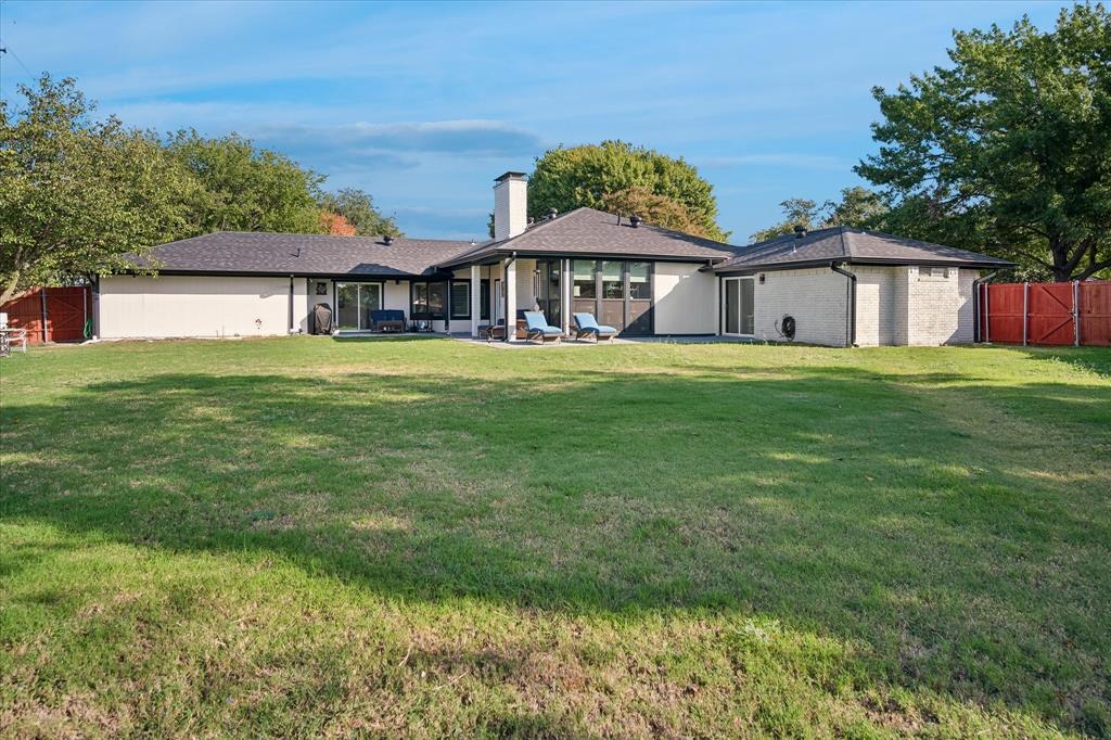 10102 Laingtree Drive Property Photo 22