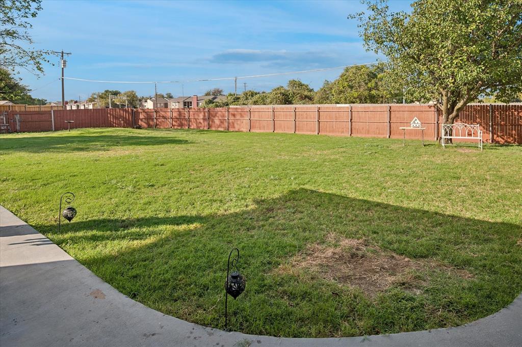 10102 Laingtree Drive Property Photo 25