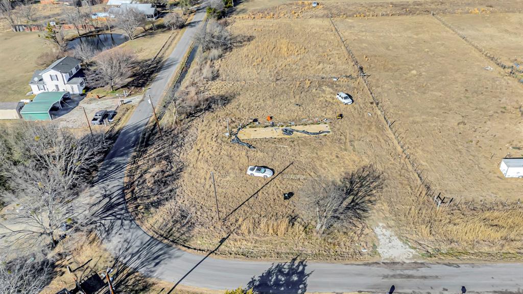1364 Signal Road Property Photo 2