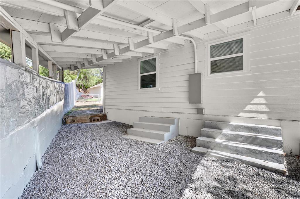 71 Crown Road Property Photo 24