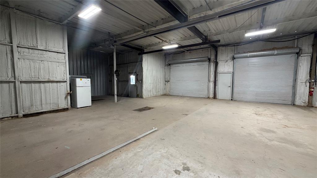 1042 S Treadaway Boulevard Property Photo 16