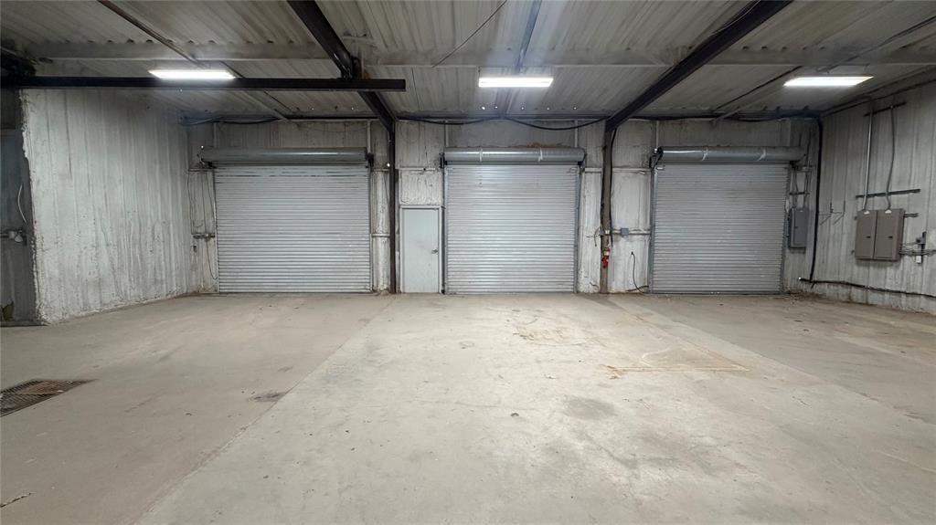 1042 S Treadaway Boulevard Property Photo 17