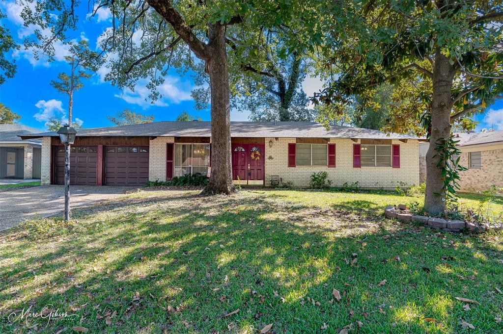 9521 Poinsetta Drive Property Photo 1