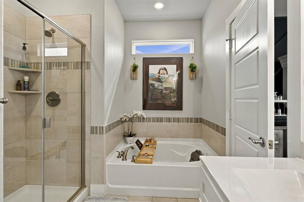 608 Finlee Way Property Photo 25