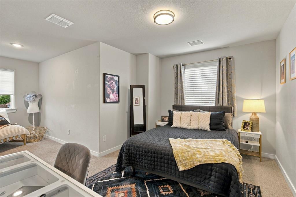 608 Finlee Way Property Photo 35