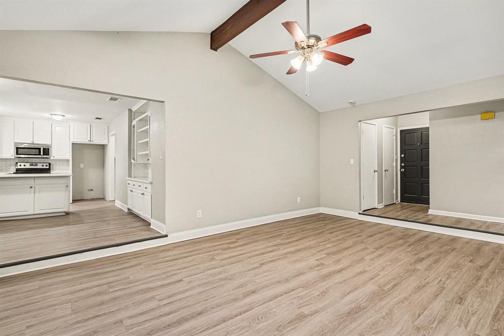 124 Sioux Street Property Photo 4