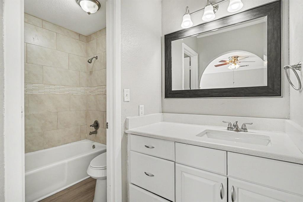 124 Sioux Street Property Photo 13