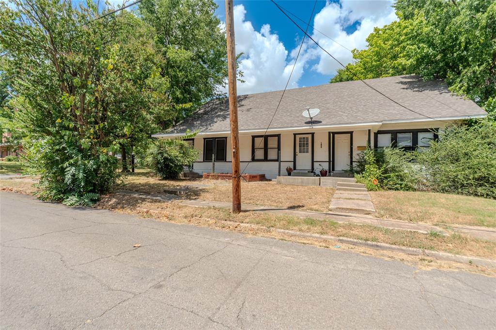 1410 Sycamore 1 Property Photo 2