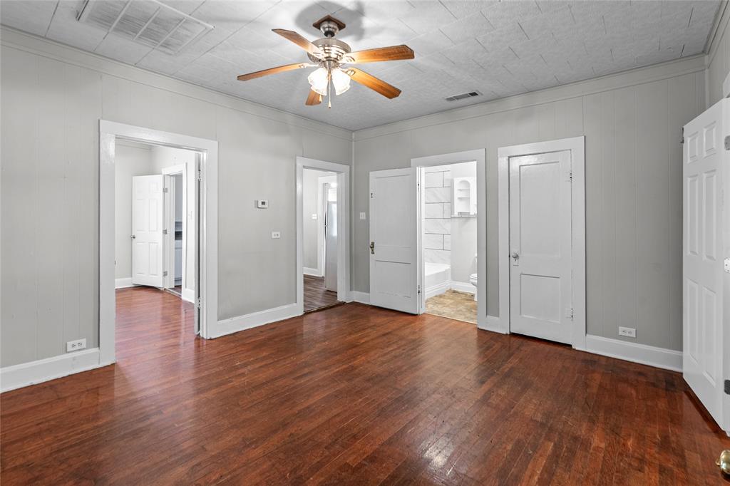 1410 Sycamore 1 Property Photo 7