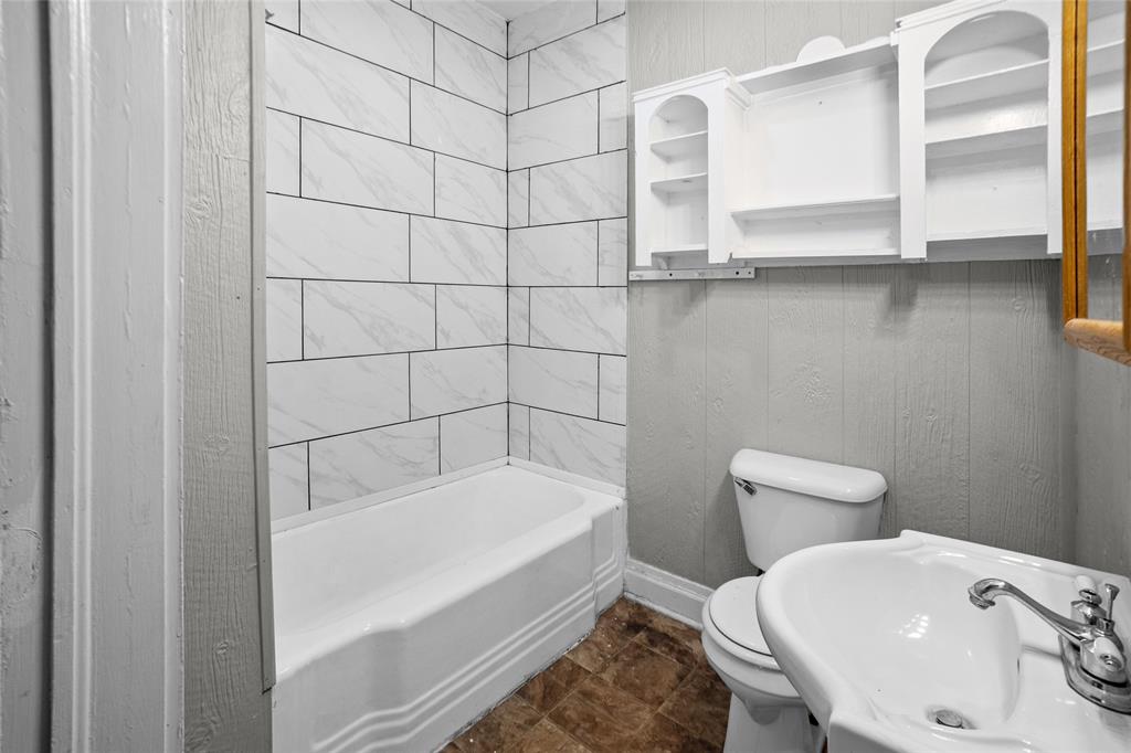 1410 Sycamore 1 Property Photo 15