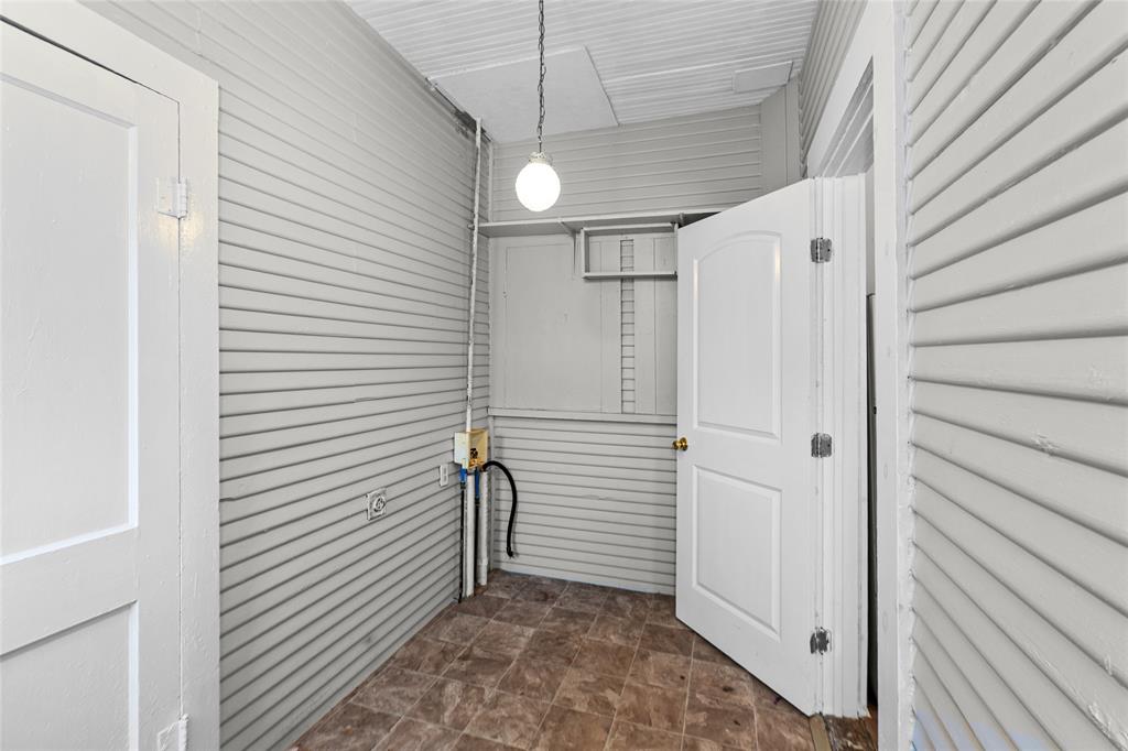 1410 Sycamore 1 Property Photo 16