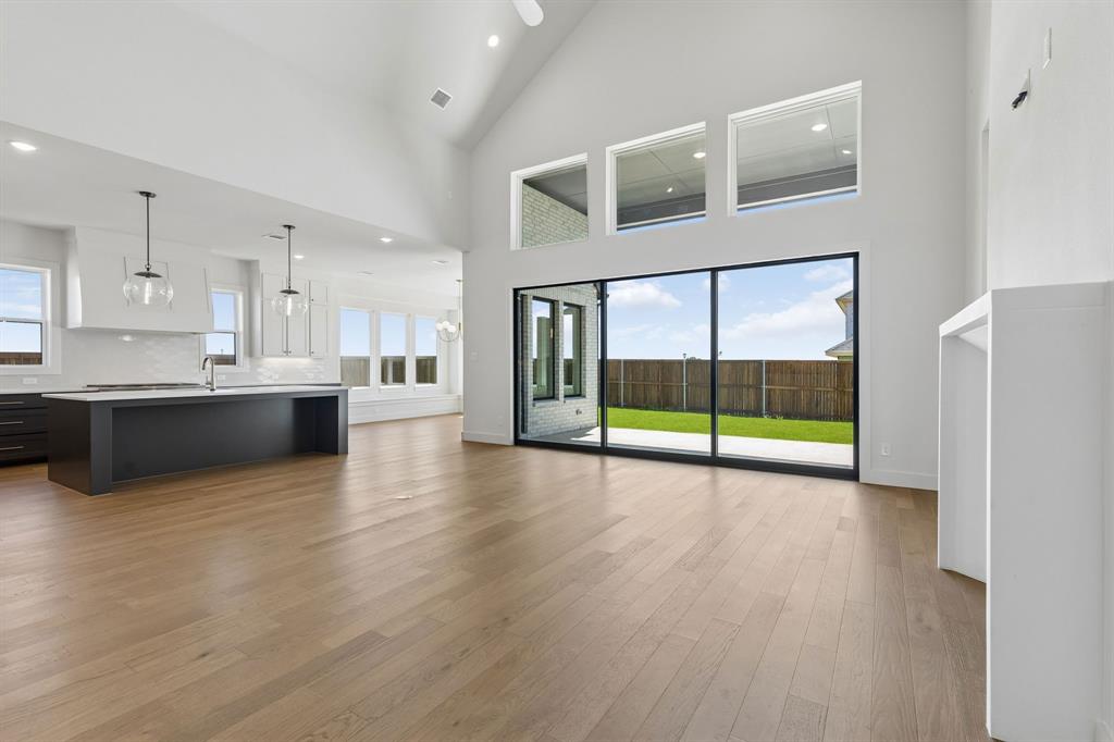 8729 Porch Place Property Photo 8
