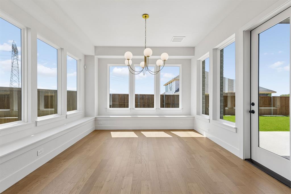 8729 Porch Place Property Photo 11