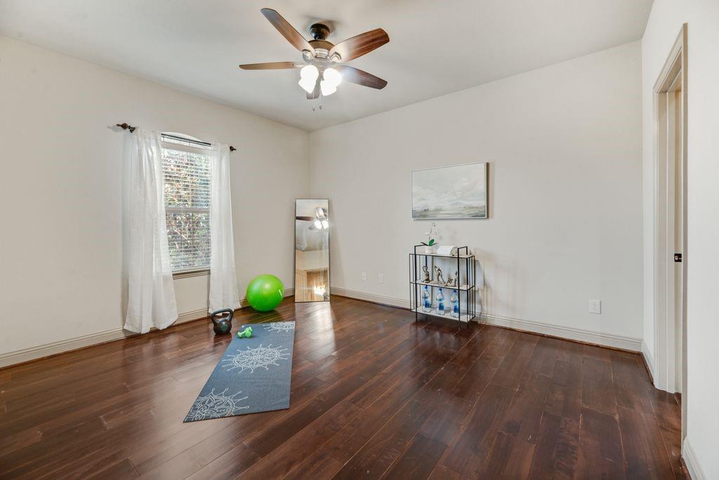 7565 Rawlins Lane Property Photo 32