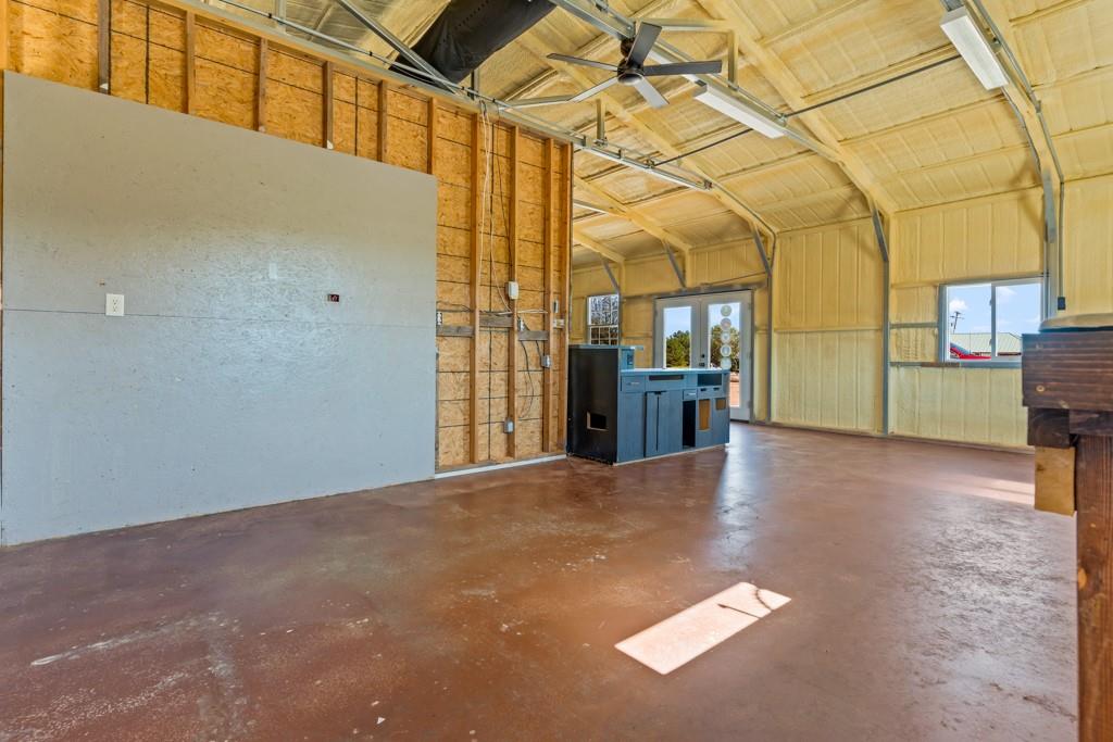 2370 S Fm 2869 Property Photo 17