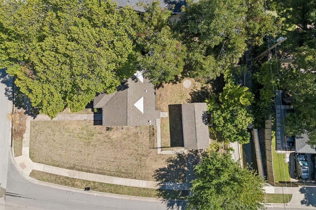 3802 Dunhaven Road Property Photo 7