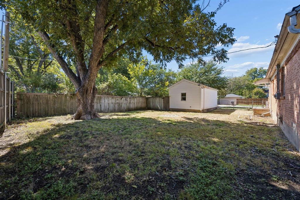 3802 Dunhaven Road Property Photo 9
