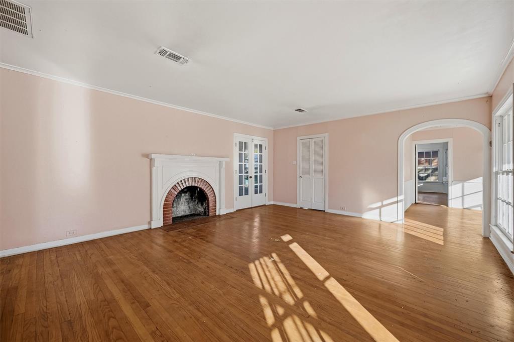 1420 N Shannon Street Property Photo 6