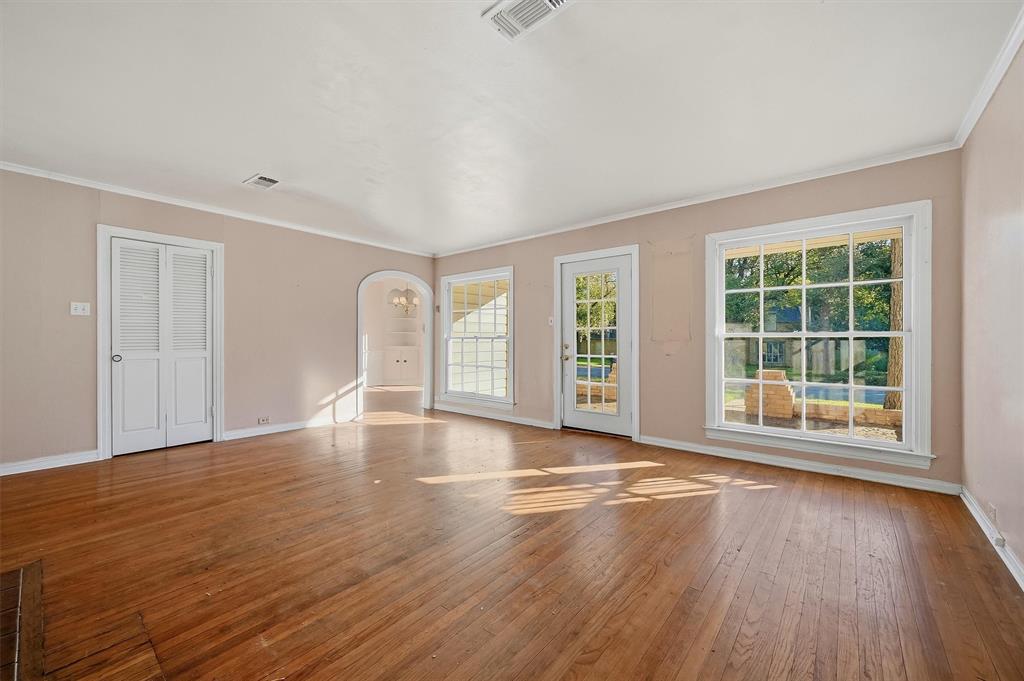 1420 N Shannon Street Property Photo 7
