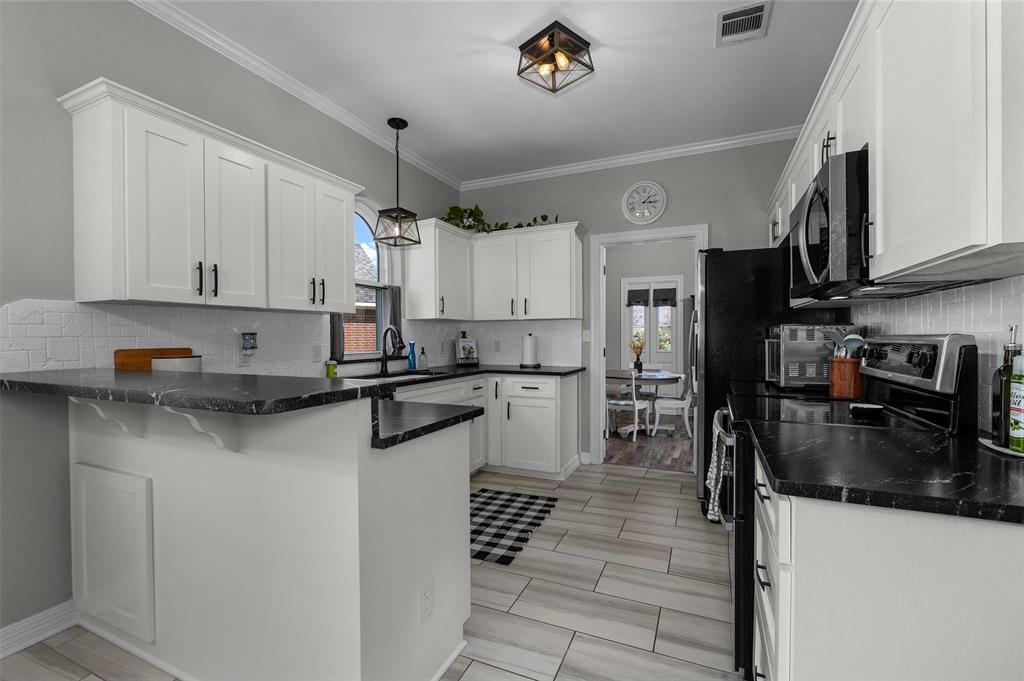 2009 Belle Haven Drive Property Photo 11