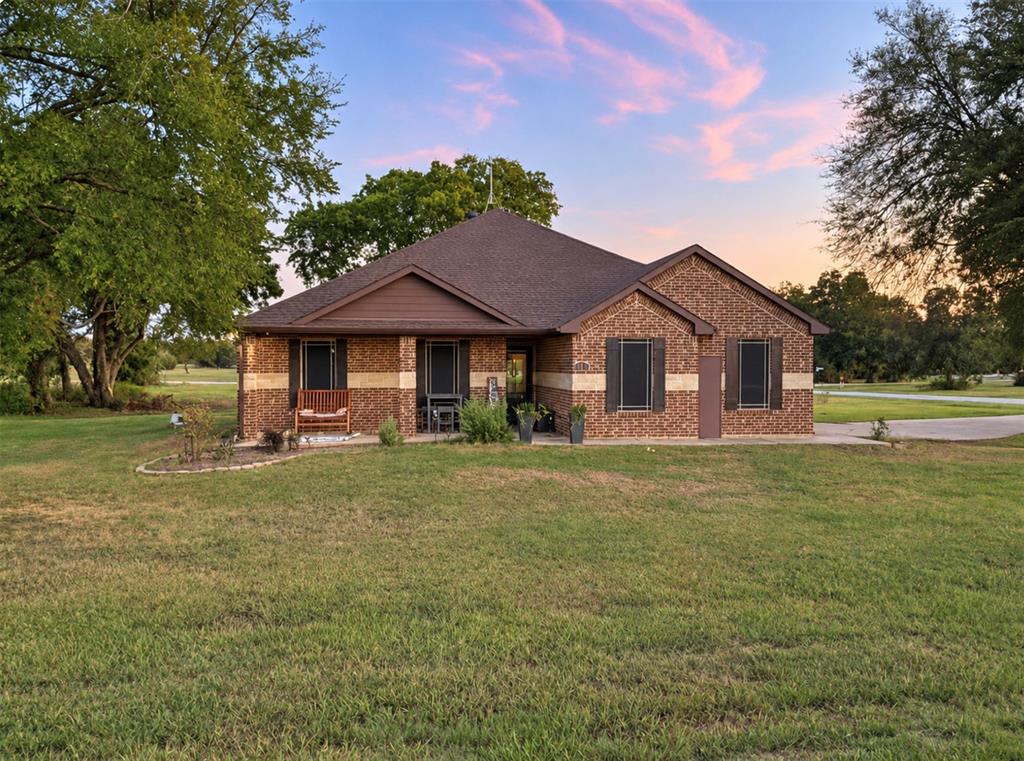 105 Deer Trail