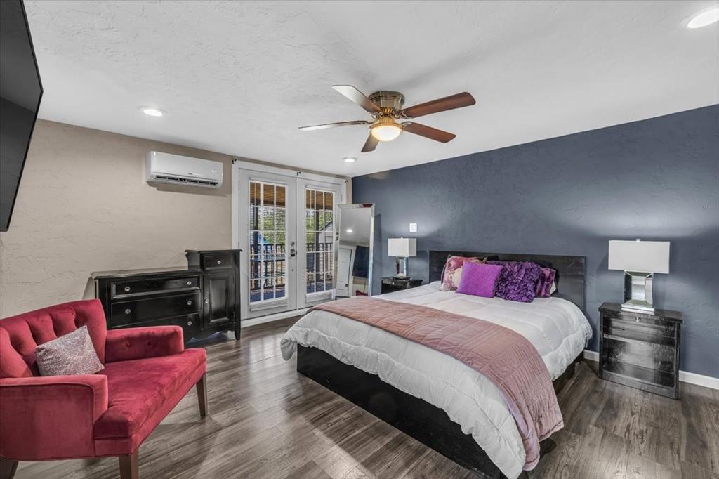 710 S Spears Street Property Photo 11