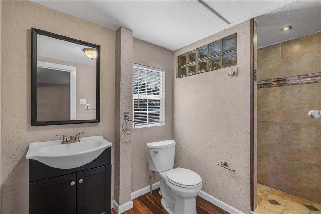 710 S Spears Street Property Photo 18
