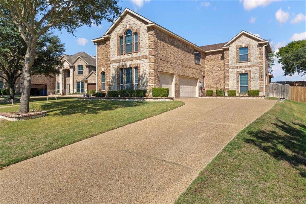 1129 Northlake Drive