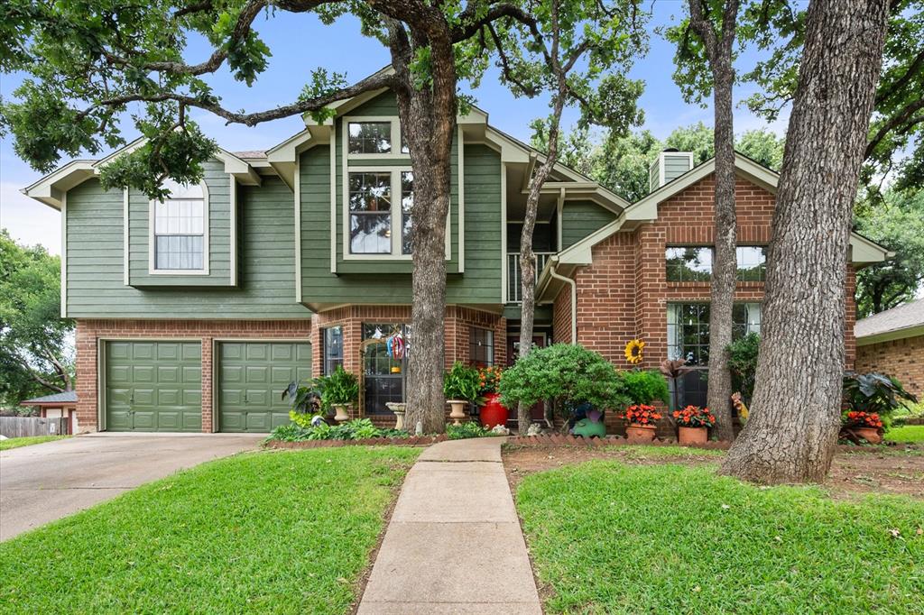 6616 Shorewood Drive Property Photo 1