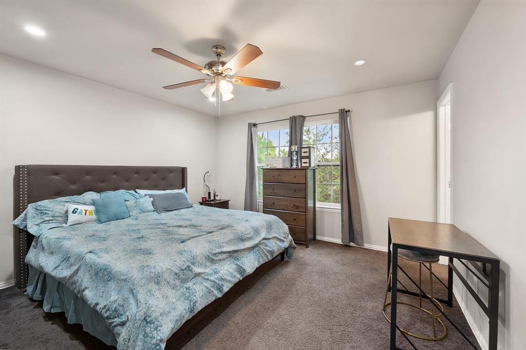 407 Hitt Street Property Photo 15