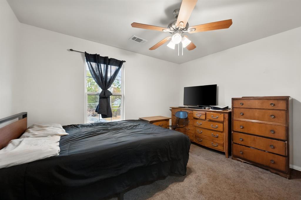407 Hitt Street Property Photo 19