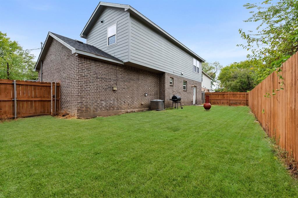 407 Hitt Street Property Photo 24
