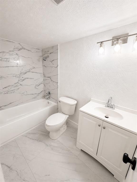 542 Hanover Drive Property Photo 12