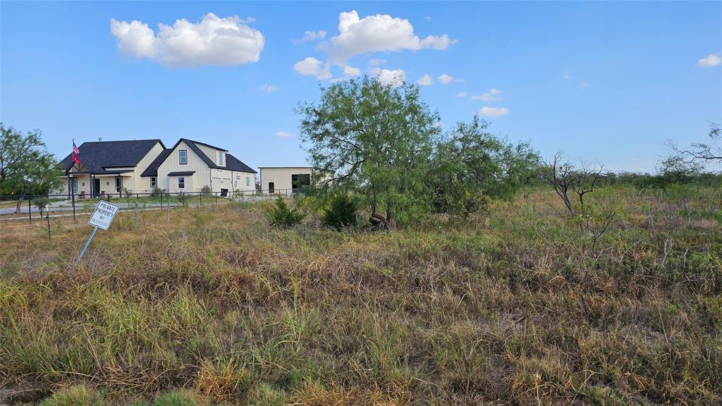 000 Fm Rd 1392 Property Photo 5