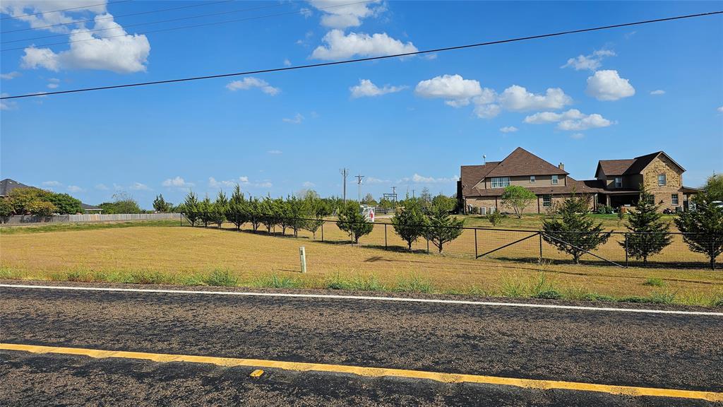 000 Fm Rd 1392 Property Photo 18