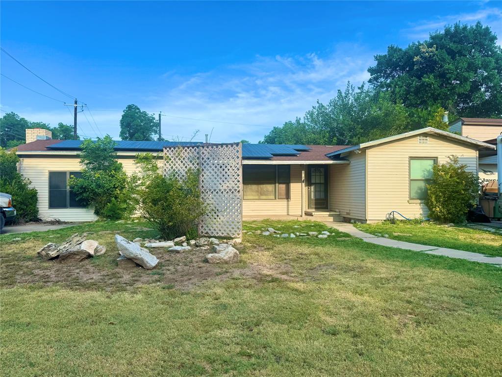 512 Wanda Street Property Photo 1