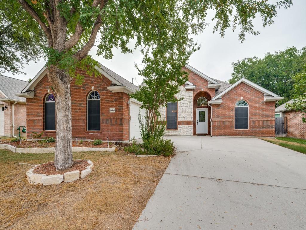 5604 Parkplace Drive Property Photo 1