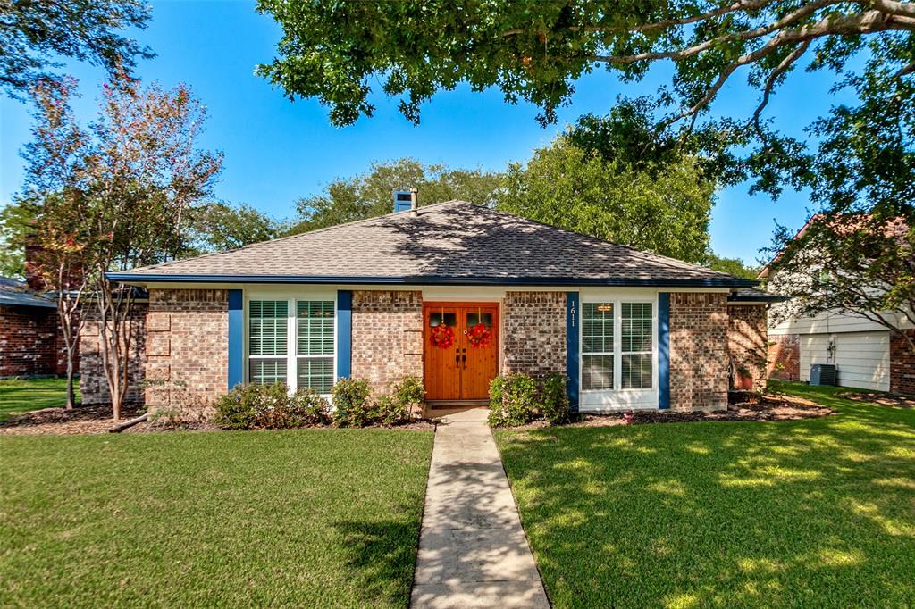 1611 Barclay Drive Property Photo 1