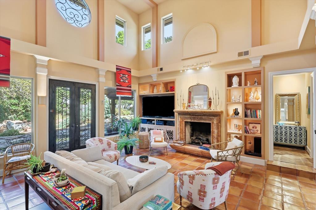 800 Oakwood Court Property Photo 8